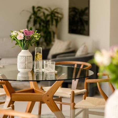 Luxurious Central City Living Christchurch Exterior photo